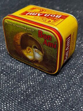 Bristol Ware Bon Ami Tin x Ben Austrian Chicks, Vintage Circa 1983